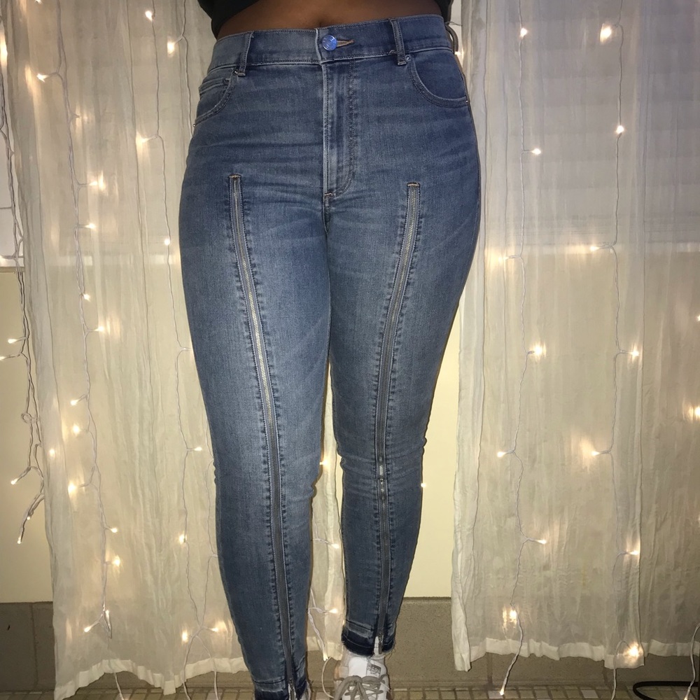 🔥Express skinny jeans with zipper design 🔥